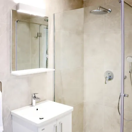 فندق Fruski Cvet - Fruske Terme فردنيك